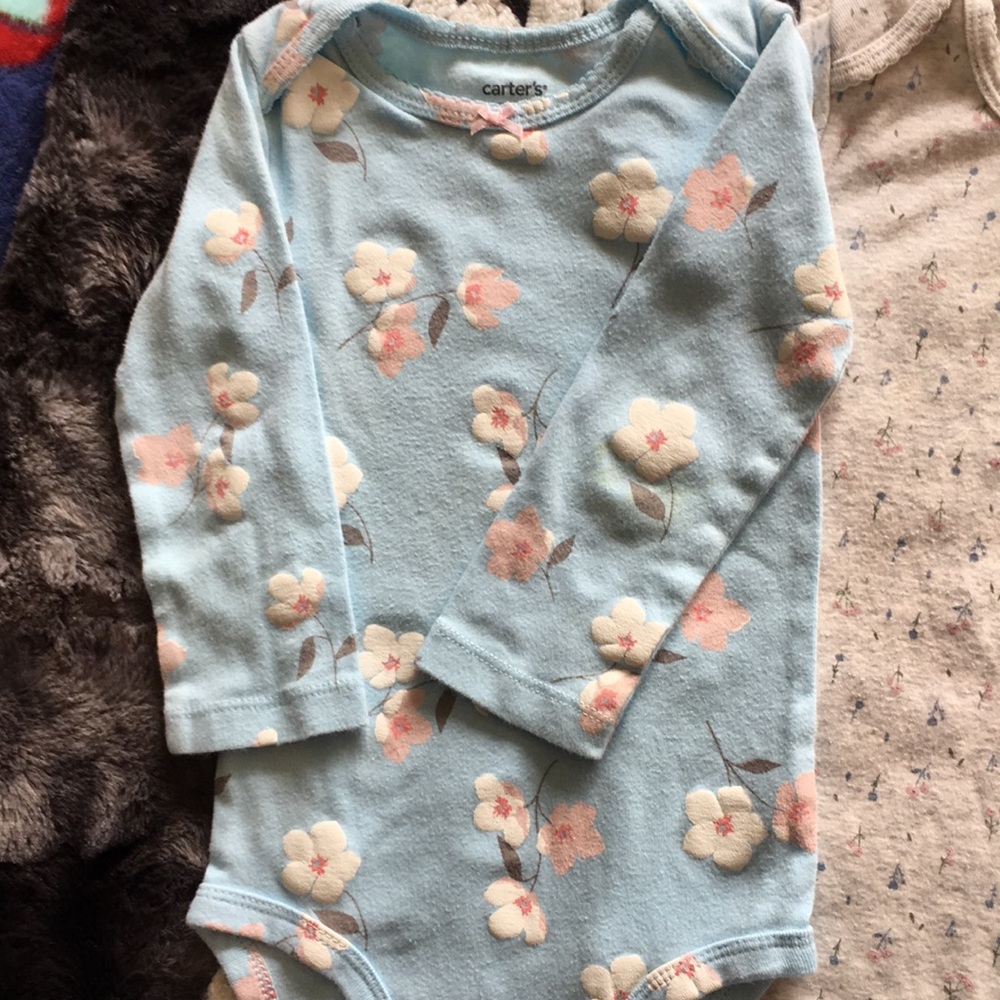 Carter’s toddler girls Bundle of 5 pcs. Sz 18 mo - Picture 2 of 6